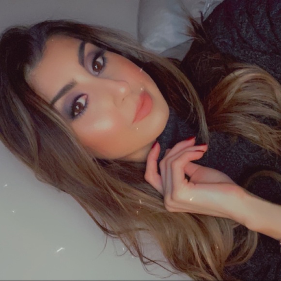 Meet your Posher, Sanaz - Picture 1 of 1